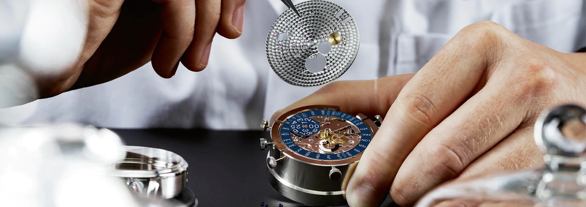 creación reloj Gashütte en taller relojero