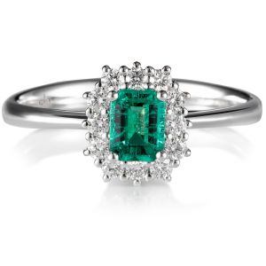Sortija-oro-blanco-esmeralda-orla-diamantes_Chocrón Joyeros