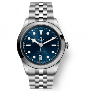 Tudor Black Bay 41 esfera azul