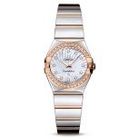 reloj_OMEGA_Constellation_esfera_blanca_bisel_brillantes_24mm_12325246055006