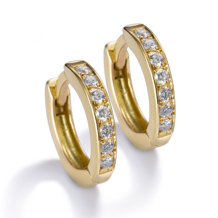 Pendientes de aro pequenos de oro amarillo con diamantes en carril 0.17 quilates Chocron Joyeros Chocron Joyeros
