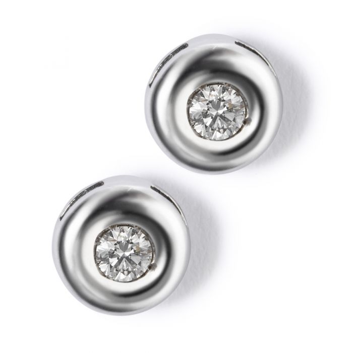 Pendientes de oro blanco con diamantes en chatón 0.14