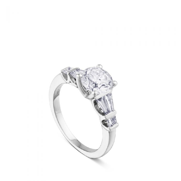 Solitario de oro blanco y hotsell diamante